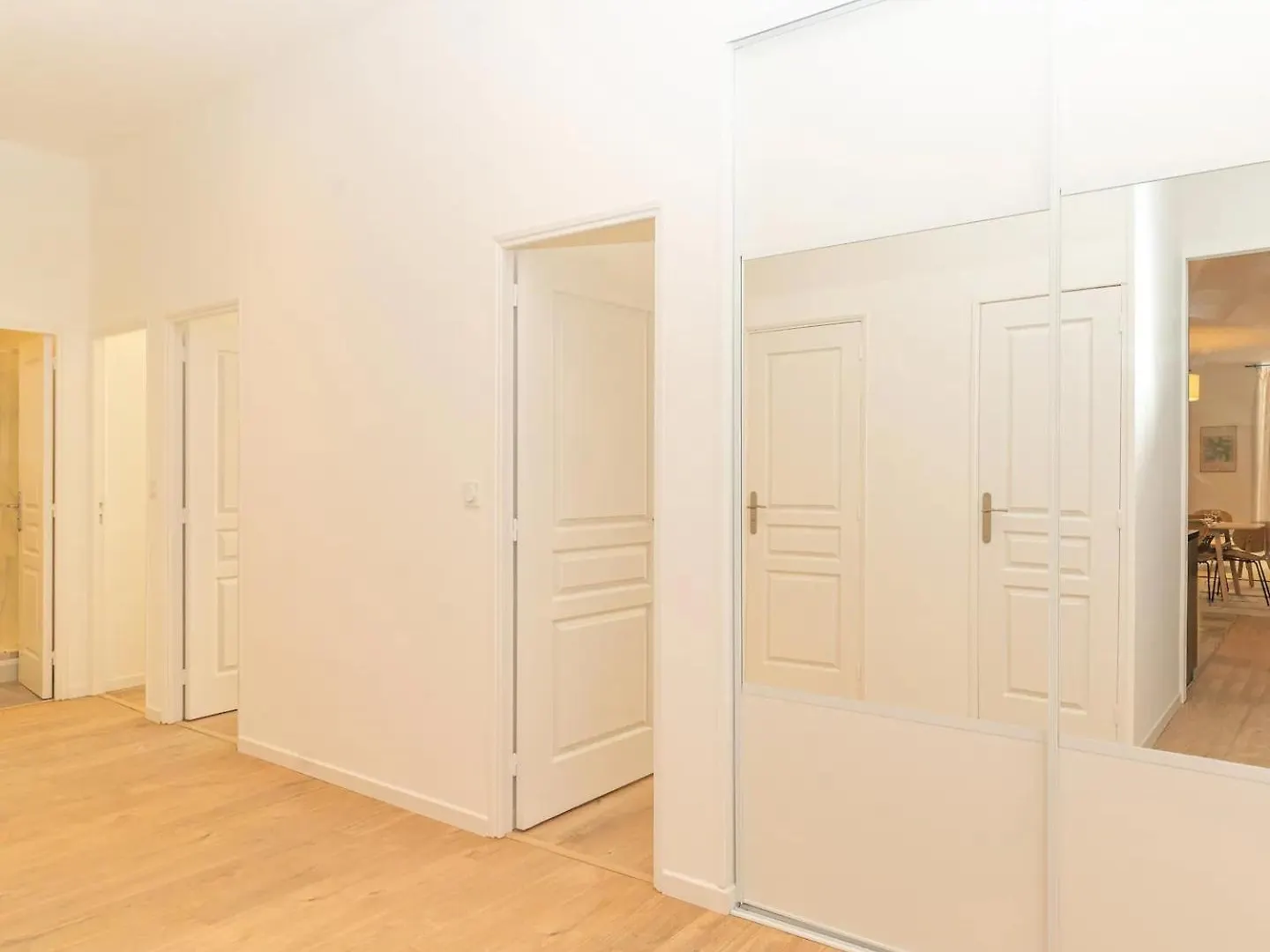 Central, Calme Et Charmant - 6 Places Marseille Apartment